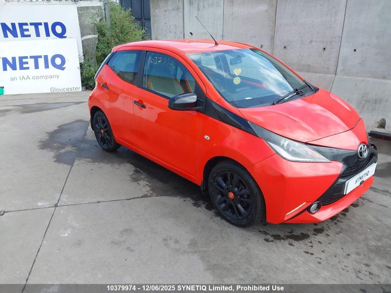 2015 TOYOTA AYGO VVT-I X-CITE 998cc PETROL MANUAL 5 DOOR HATCHBACK