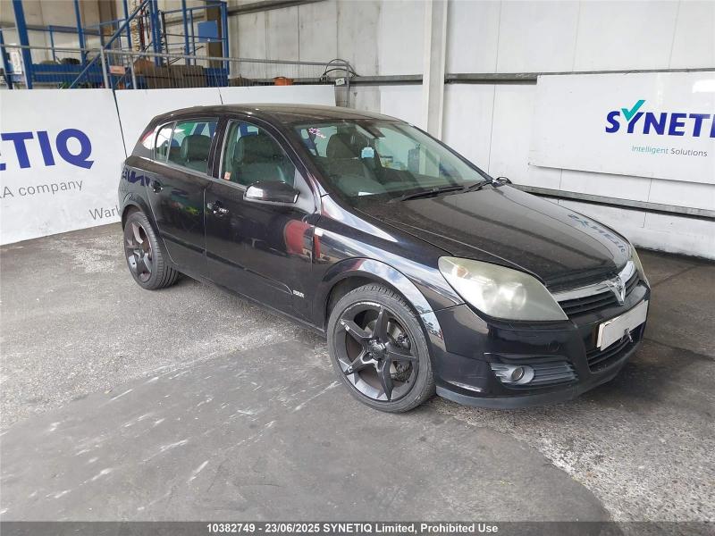 2004 VAUXHALL ASTRA DESIGN 16V 1796cc PETROL AUTOMATIC 4 Speed 5 DOOR HATCHBACK