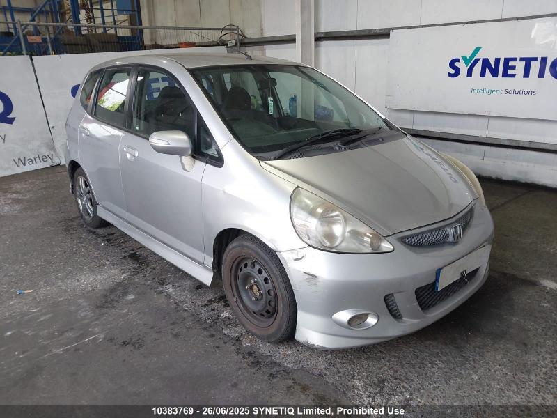 2005 HONDA JAZZ DSI SE SPORT 1339cc PETROL MANUAL 5 Speed 5 DOOR HATCHBACK