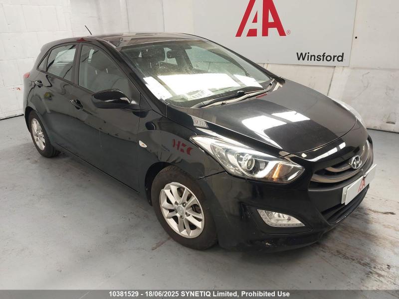 2013 HYUNDAI I30 ACTIVE BLUE DRIVE CRDI 1582cc TURBO DIESEL MANUAL 6 Speed 5 DOOR HATCHBACK