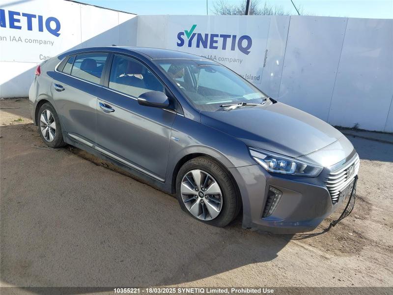 2019 HYUNDAI IONIQ PREMIUM PHEV 1580cc PETROL/ELECTRIC SEMI AUTO 5 DOOR HATCHBACK