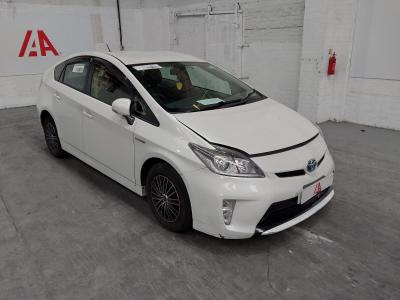 2015 TOYOTA PRIUS IMPORT VVT-I T4