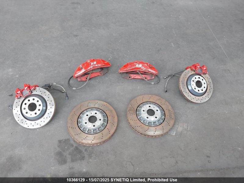 AUDI Q3 RSQ3 BRAKE CALIPERS AND DISCS