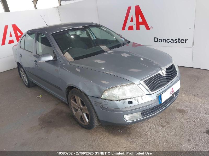 2005 SKODA OCTAVIA ELEGANCE TDI 1968cc TURBO DIESEL MANUAL 6 Speed 5 DOOR HATCHBACK