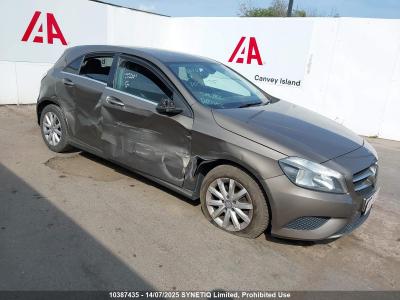 2013 MERCEDES A-CLASS A 180 BLUEEFFICIENCY SE 1595cc TURBO PETROL SEMI AUTO 5 DOOR HATCHBACK