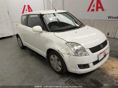 Image of 2011 SUZUKI SWIFT SZ3 1328cc PETROL MANUAL 3 DOOR HATCHBACK