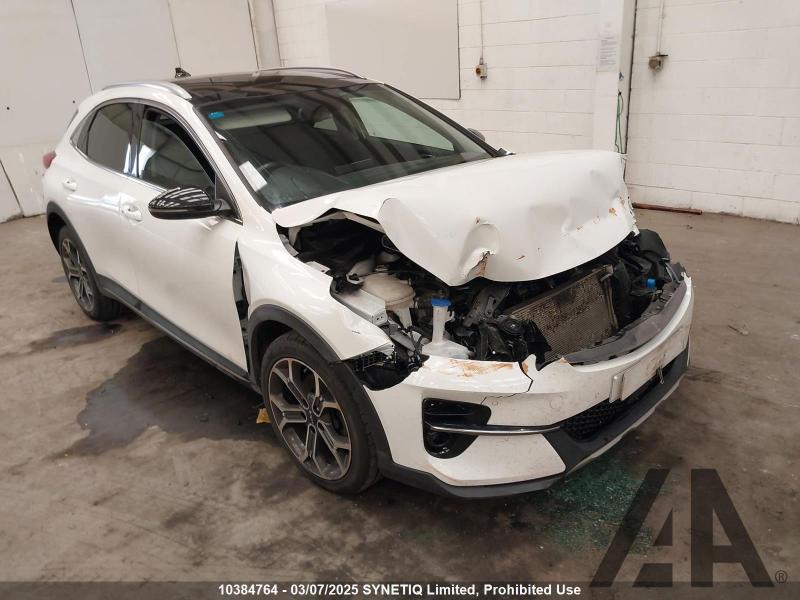 2021 KIA XCEED 4 ISG 1482cc TURBO PETROL SEMI AUTO 5 DOOR HATCHBACK