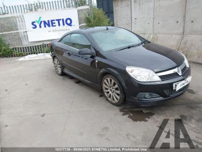Image of 2009 VAUXHALL ASTRA TWIN TOP EXCLUSIV BLACK 1796cc PETROL MANUAL 5 Speed 2 DOOR CONVERTIBLE