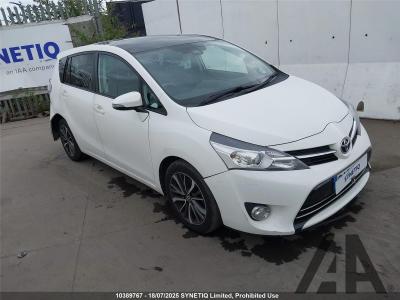 2017 TOYOTA VERSO D-4D DESIGN