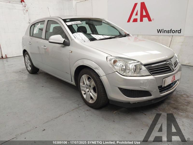 2009 VAUXHALL ASTRA CLUB 16V TWINPORT 1364cc PETROL MANUAL 5 Speed 5 DOOR HATCHBACK