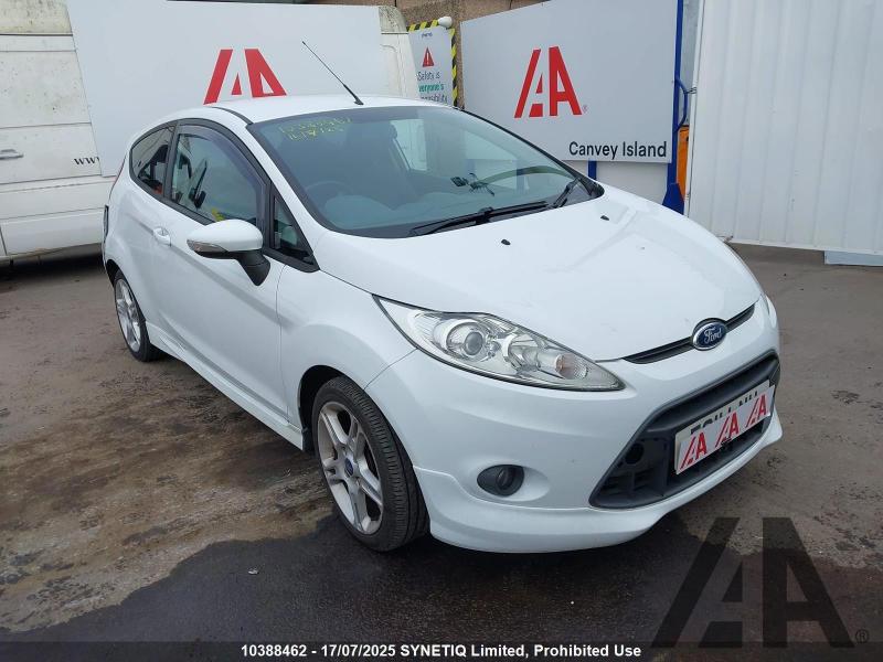 2011 FORD FIESTA ZETEC S TDCI 1560cc TURBO DIESEL MANUAL 5 Speed 3 DOOR HATCHBACK