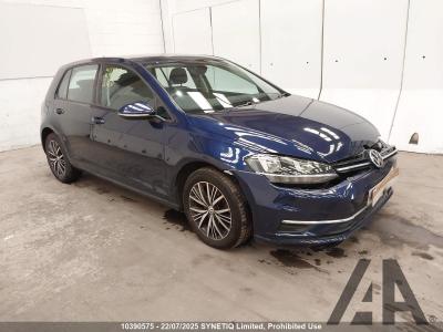 Image of 2017 VOLKSWAGEN GOLF SE NAVIGATION TDI BLUEMOTION T 1598cc TURBO DIESEL MANUAL 5 Speed 5 DOOR HATCHBACK