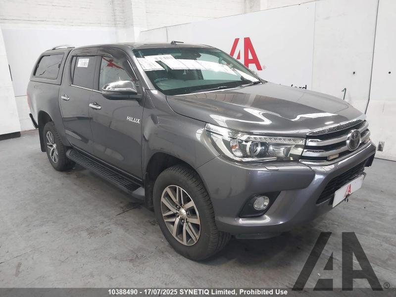 2018 TOYOTA HI-LUX INVINCIBLE 4WD D-4D DCB 2393cc TURBO DIESEL MANUAL PICK UP