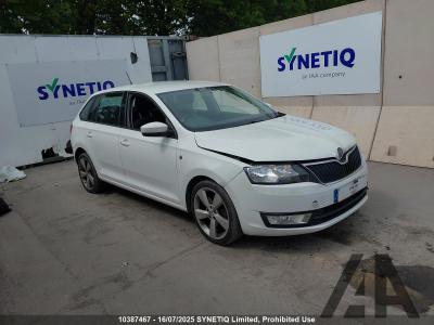 Image of 2014 SKODA RAPID SPACEBACK SE TDI CR 1598cc TURBO DIESEL MANUAL 5 Speed 5 DOOR HATCHBACK