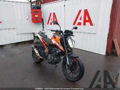 Image of 2019 KTM DUKE 125 125cc PETROL MANUAL MOTORCYCLE