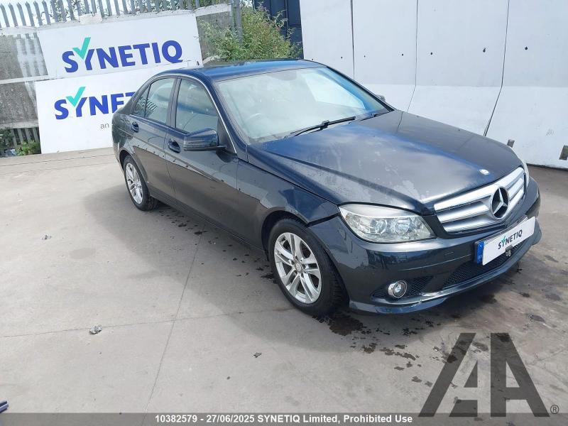 2013 MERCEDES C-CLASS C180 BLUEEFFICIENCY EXECUTIVE 1595cc TURBO PETROL AUTOMATIC 4 DOOR SALOON
