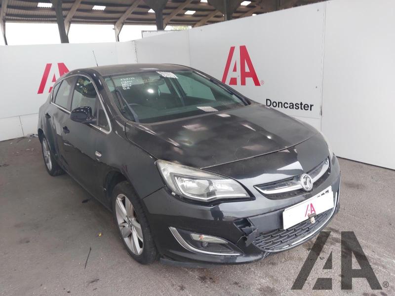 2012 VAUXHALL ASTRA SRI 1398cc PETROL MANUAL 5 Speed 5 DOOR HATCHBACK