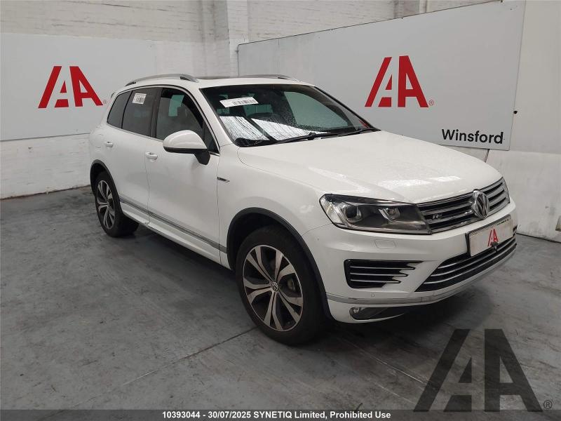 2016 VOLKSWAGEN TOUAREG V6 R-LINE TDI BLUEMOTION TECHN 2967cc TURBO DIESEL AUTOMATIC 8 Speed 5 DOOR ESTATE