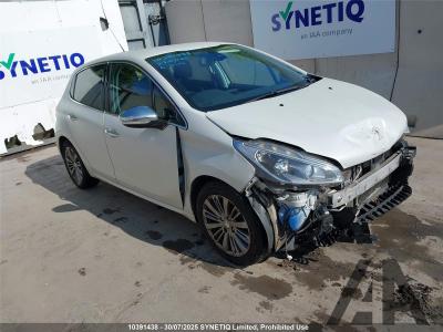 Image of 2016 PEUGEOT 208 BLUE HDIURE 1560cc TURBO DIESEL MANUAL 5 DOOR HATCHBACK