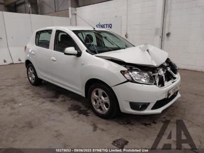 Image of 2016 DACIA SANDERO LAUREATE TCE 898cc TURBO PETROL MANUAL 5 Speed 5 DOOR HATCHBACK