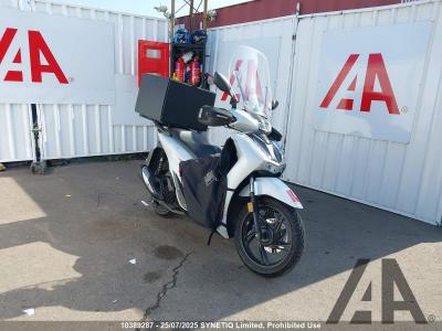 Image of 2021 HONDA SH 125 AD-L 125cc PETROL SCOOTER