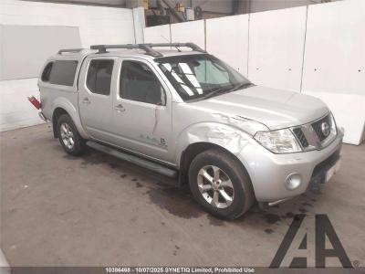 2015 NISSAN NAVARA DCI SALOMON 4X4 SHR DCB
