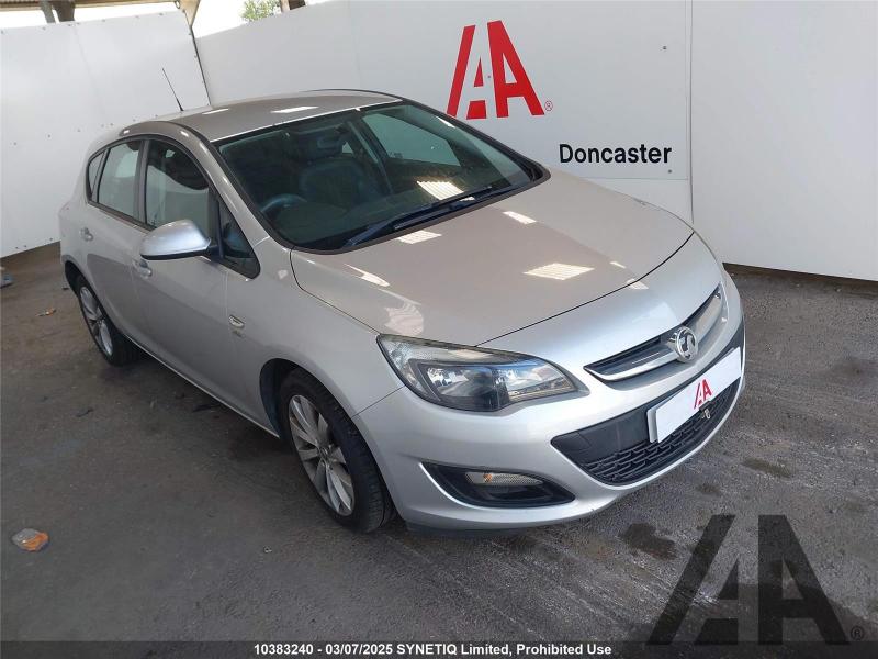 2013 VAUXHALL ASTRA ACTIVE 1398cc PETROL MANUAL 5 Speed 5 DOOR HATCHBACK