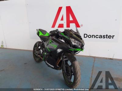 Image of 2020 KAWASAKI EX (NINJA) 400 GLFA 399cc PETROL MOTORCYCLE