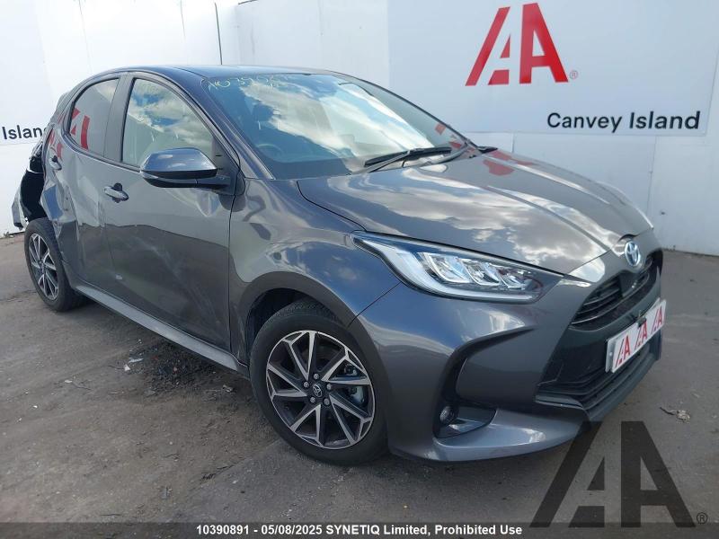2021 TOYOTA YARIS DESIGN 1490cc PETROL/ELECTRIC CVT 5 DOOR HATCHBACK