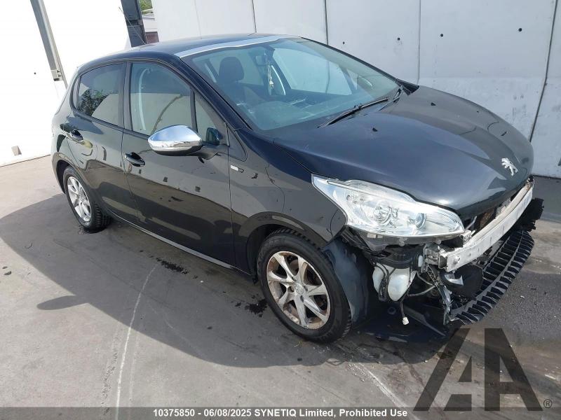 2015 PEUGEOT 208 HDI STYLE 1398cc TURBO DIESEL MANUAL 5 DOOR HATCHBACK
