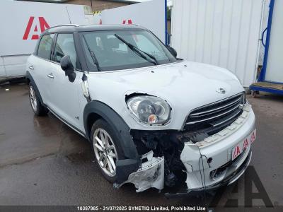 Image of 2014 MINI COUNTRYMAN COOPER D4 1995cc TURBO DIESEL AUTOMATIC 6 Speed 5 DOOR HATCHBACK