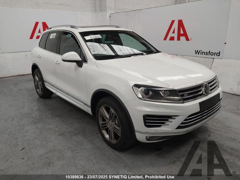 2016 VOLKSWAGEN TOUAREG V6 R-LINE TDI BLUEMOTION TECHN 2967cc TURBO DIESEL AUTOMATIC 8 Speed 5 DOOR ESTATE