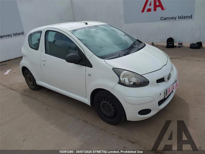 2010 TOYOTA AYGO VVT-I PLUS 998cc PETROL MANUAL 3 DOOR HATCHBACK