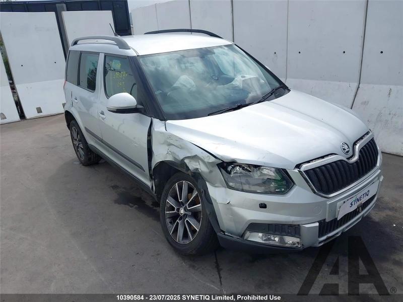 2017 SKODA YETI OUTDOOR SE DRIVE TDI SCR 1968cc TURBO DIESEL MANUAL 5 DOOR HATCHBACK