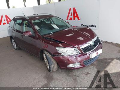 Image of 2010 SKODA OCTAVIA ELEGANCE TDI 1968cc TURBO DIESEL MANUAL 6 Speed 5 DOOR ESTATE