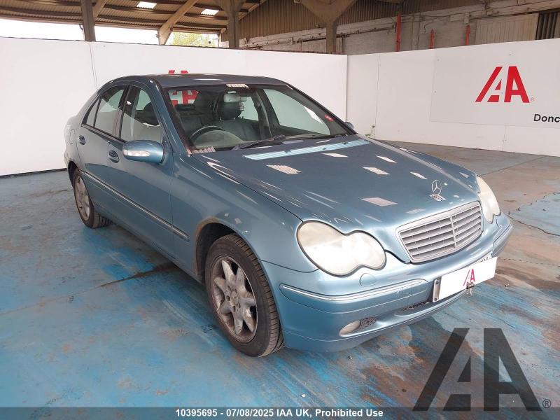 2001 MERCEDES C-CLASS C320 ELEGANCE 3199cc PETROL AUTOMATIC 4 DOOR SALOON