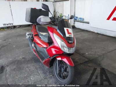 Image of 2017 HONDA WW (PCX) 125cc PETROL CVT SCOOTER