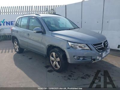 Image of 2009 VOLKSWAGEN TIGUAN ESCAPE TDI 1968cc TURBO DIESEL AUTOMATIC 6 Speed 5 DOOR ESTATE