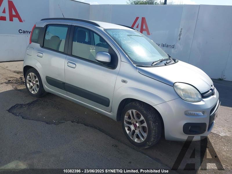 2013 FIAT PANDA TWINAIR LOUNGE DUALOGIC 875cc TURBO PETROL SEMI AUTO 5 DOOR HATCHBACK