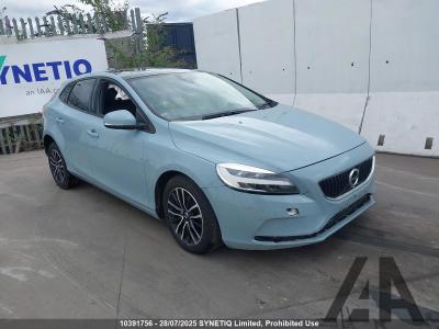 Image of 2018 VOLVO V40 D2 MOMENTUM NAV PLUS 1969cc TURBO DIESEL MANUAL 6 Speed 5 DOOR HATCHBACK