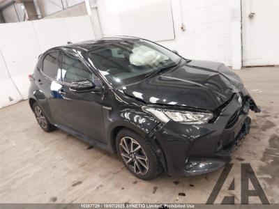 Image of 2021 TOYOTA YARIS DESIGN 1490cc PETROL/ELECTRIC CVT 5 DOOR HATCHBACK