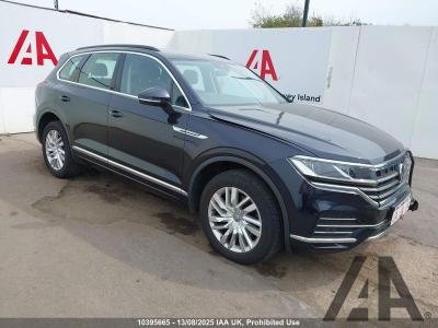 Image of 2018 VOLKSWAGEN TOUAREG V6 SEL TDI 2967cc TURBO DIESEL AUTOMATIC 5 DOOR ESTATE