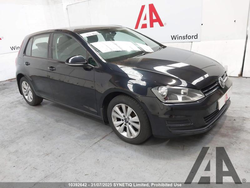 2014 VOLKSWAGEN GOLF SE TDI BLUEMOTION TECHNOLOGY 1598cc TURBO DIESEL MANUAL 5 Speed 5 DOOR HATCHBACK
