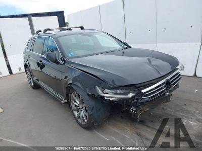 Image of 2018 VOLKSWAGEN PASSAT R LINE TDI BLUEMOTION TECHNOLO 1968cc TURBO DIESEL SEMI AUTO 7 Speed 5 DOOR ESTATE
