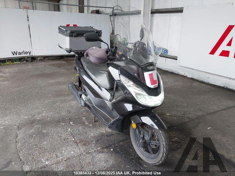 2018 HONDA WW (PCX) 125cc PETROL CVT SCOOTER