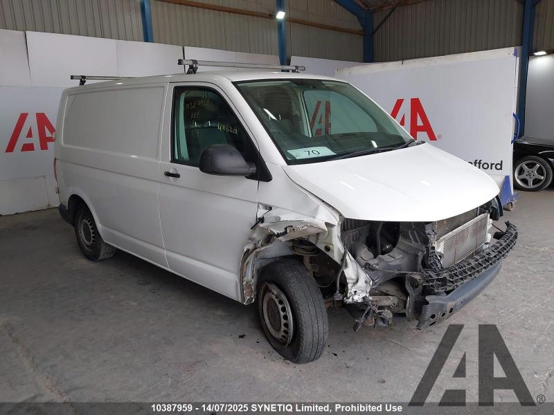 2016 VOLKSWAGEN TRANSPORTER T28 TDI P/V STARTLINE BMT 1968cc TURBO DIESEL MANUAL 5 Speed PANEL VAN