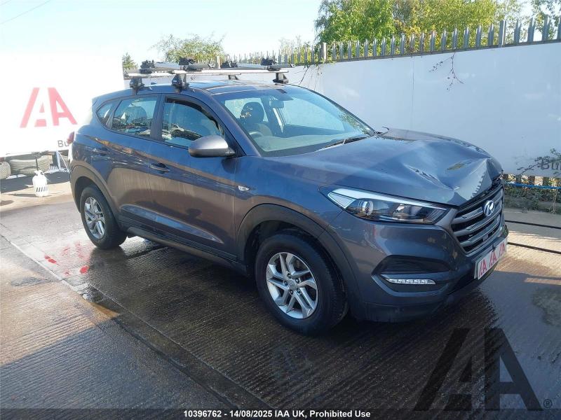 2017 HYUNDAI TUCSON CRDI S BLUE DRIVE 1685cc TURBO DIESEL MANUAL 5 DOOR ESTATE