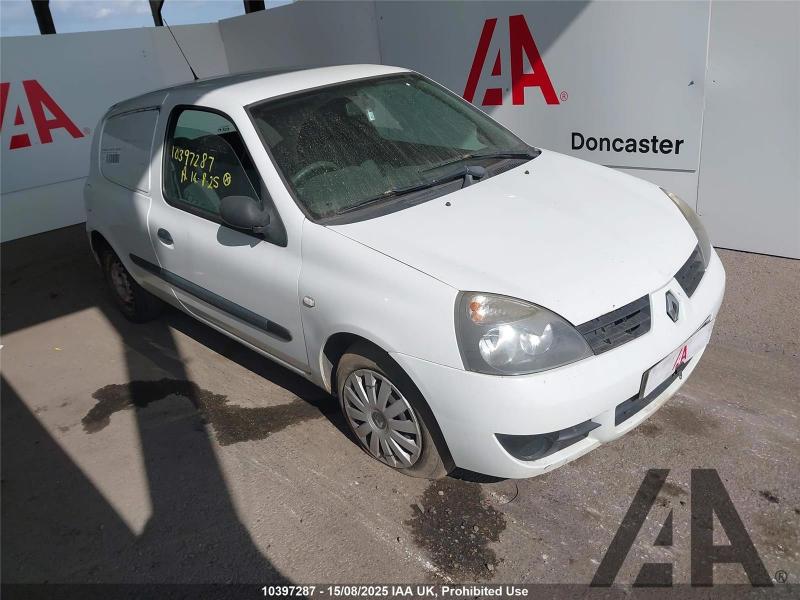 2009 RENAULT CLIO CAMPUS SL15 DCI 1461cc TURBO DIESEL MANUAL CAR DERIVED VAN