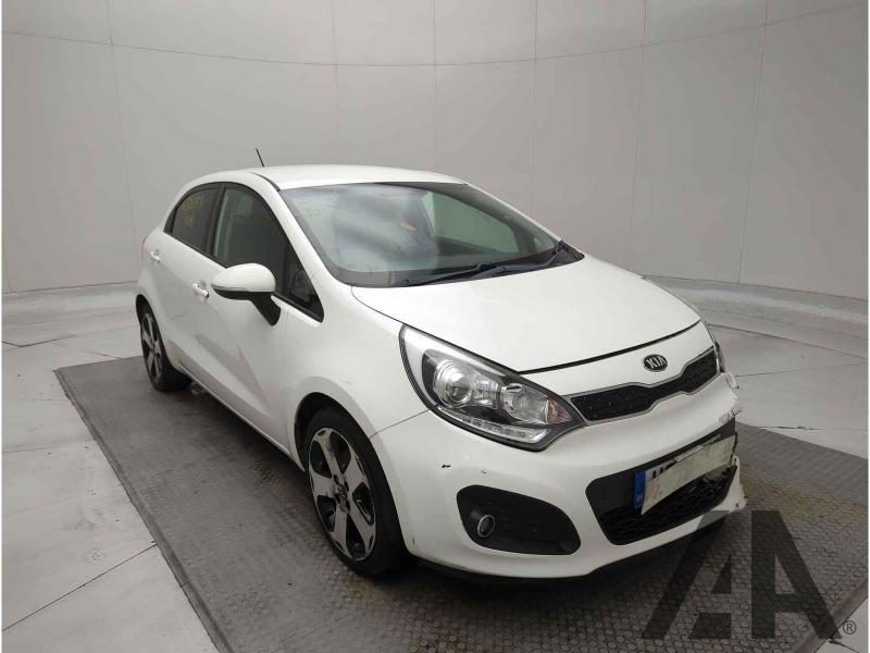 2014 KIA RIO 3 ECODYNAMICS 1396cc PETROL MANUAL 6 Speed 5 DOOR HATCHBACK