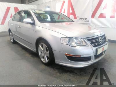 Image of 2009 VOLKSWAGEN PASSAT R LINE TDI 1968cc TURBO DIESEL MANUAL 5 Speed 4 DOOR SALOON